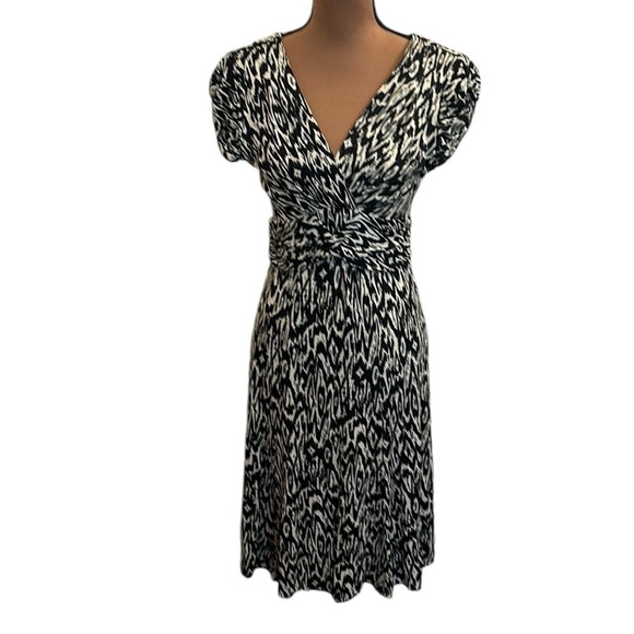 Nanette Lepore Jersey Ikat Black Tan Ruched Waist Midi Dress Size 4 - Picture 1 of 9